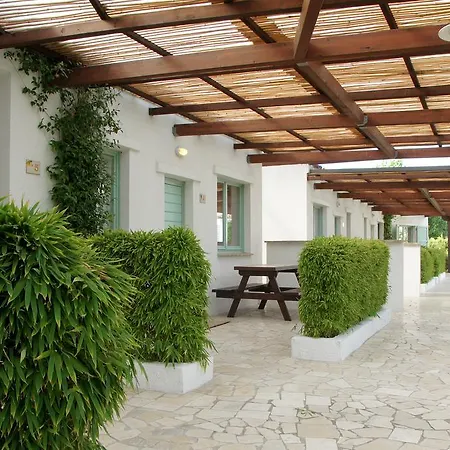 Villaggio Turistico Le Mimose Szálloda