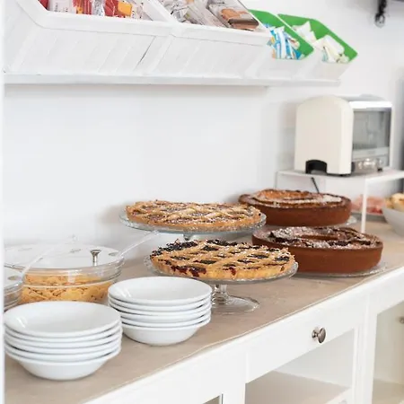 Villaggio Turistico Le Mimose Szálloda 4*