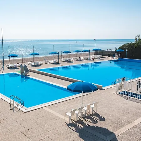 Aparthotel Villaggio Turistico Le Mimose