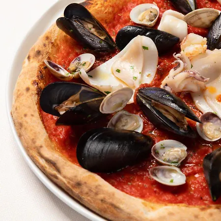 Hotel Villaggio Turistico Le Mimose 4*