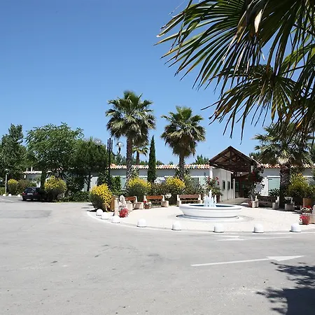 Villaggio Turistico Le Mimose 4* Porto SantʼElpidio