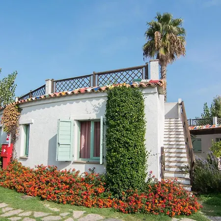 Villaggio Turistico Le Mimose Porto SantʼElpidio